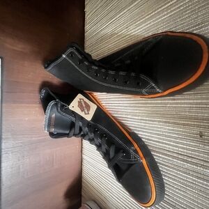 Harley-Davidson Black and Orange Low-Top Sneakers
